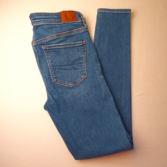 American Eagle Denim Jeans Size 4 Mid Rise Skinny Leg Medium Wash - Picture 1 of 10
